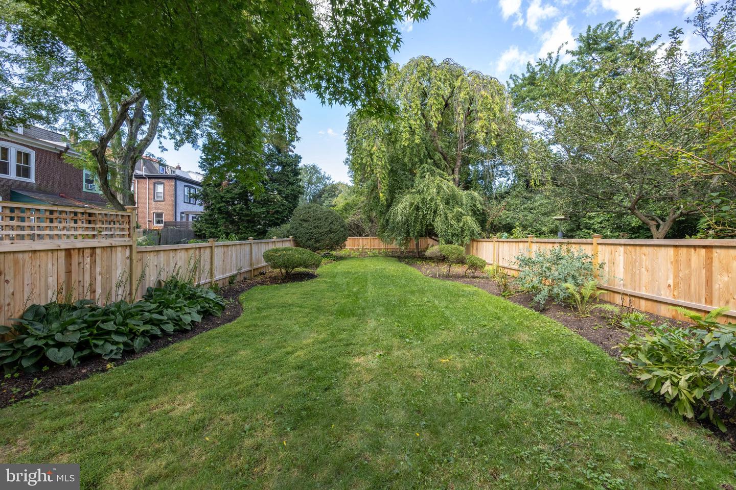 39 W Gravers Ln Property Photo 16