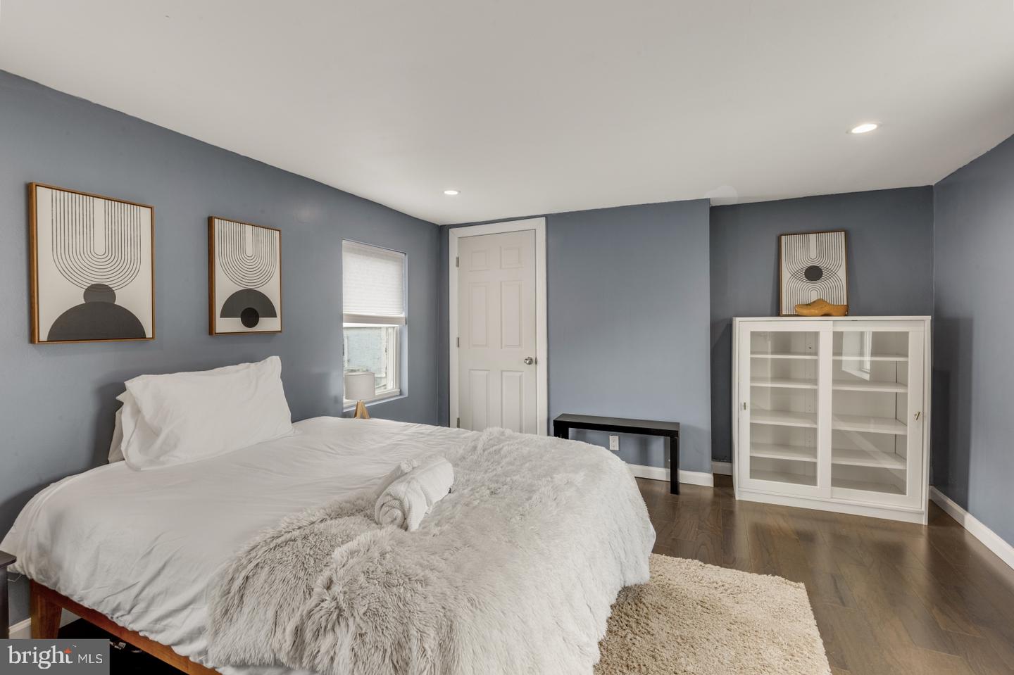 1104 E Dunton St Property Photo 18