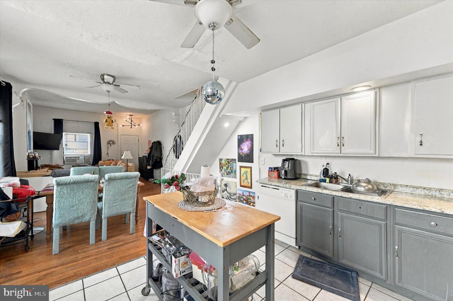 1816 N Gratz St Property Photo 10