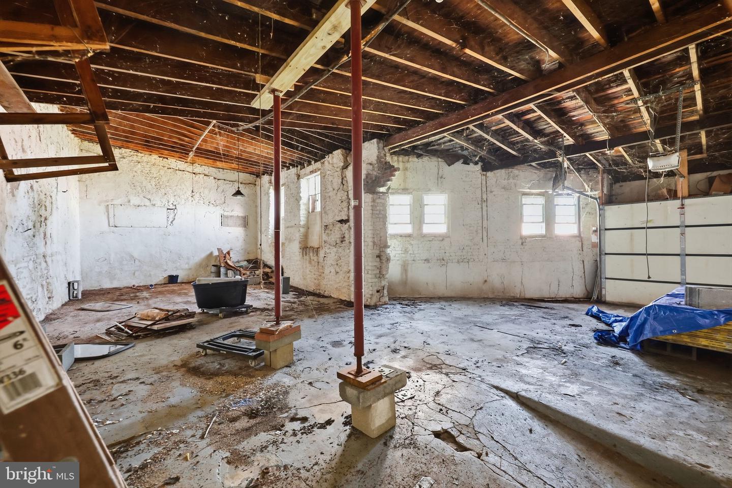 5602-08 Devon St Property Photo 28
