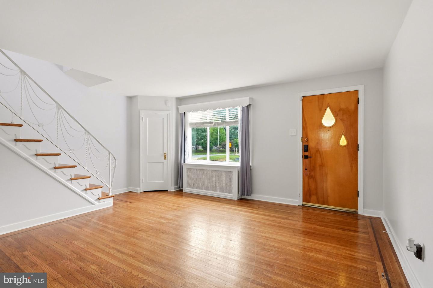 6358 Jackson St Property Photo 4