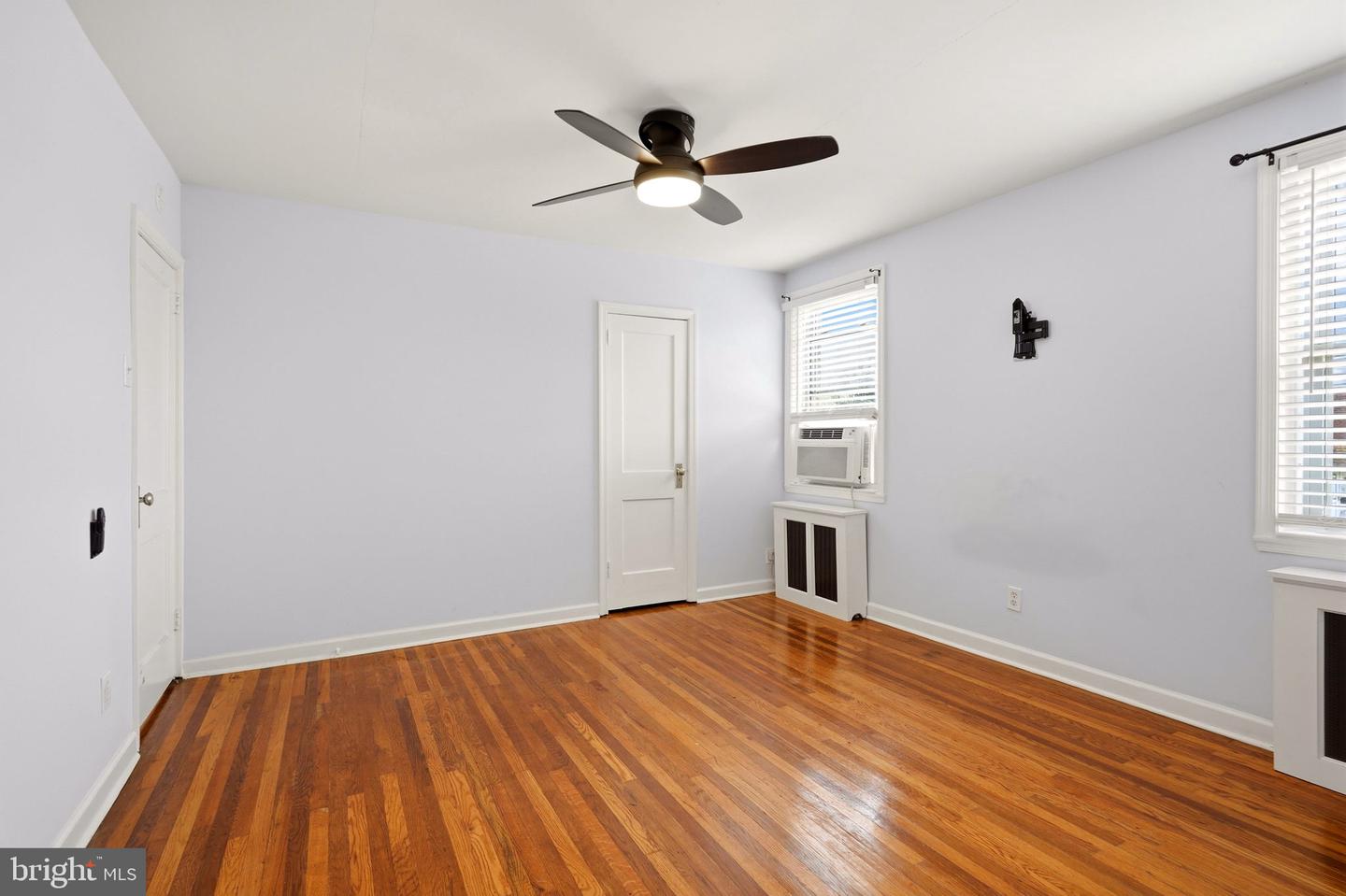 6358 Jackson St Property Photo 14