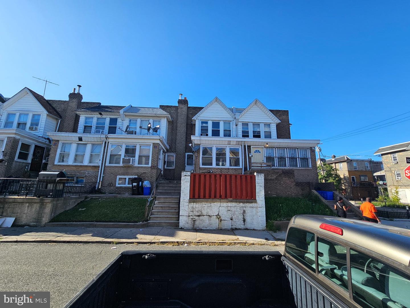 6603 DOREL ST Property Photo 1