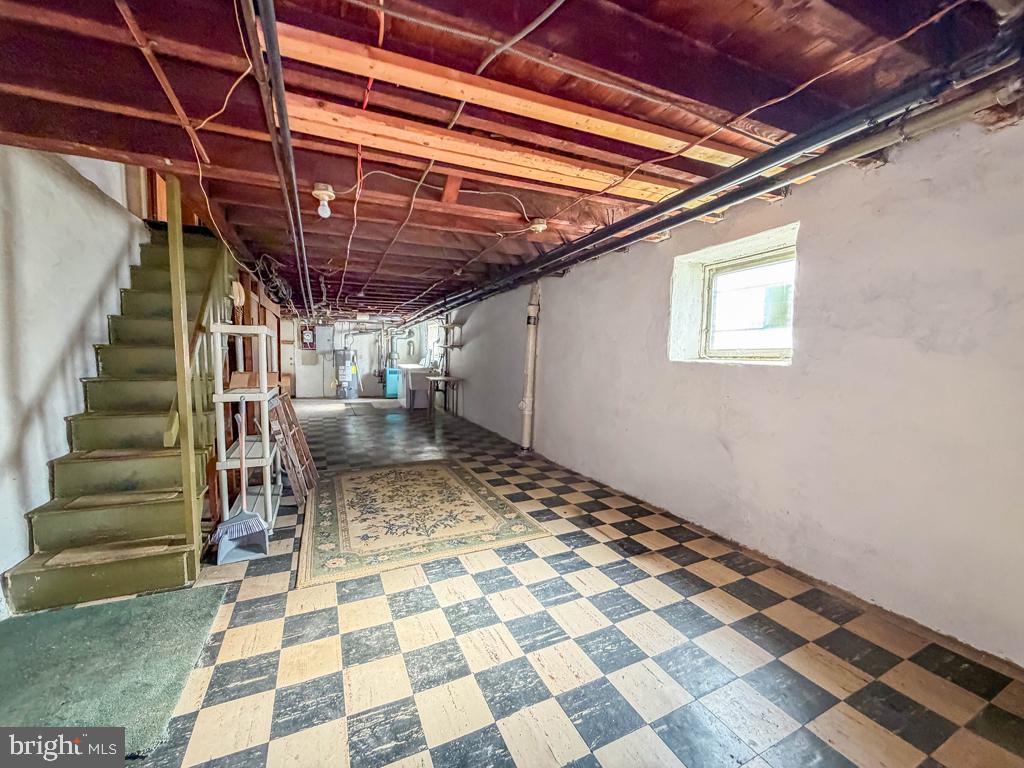 1533 Rosalie Property Photo 32