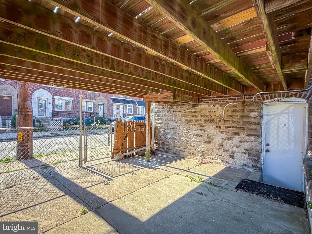1533 Rosalie Property Photo 35