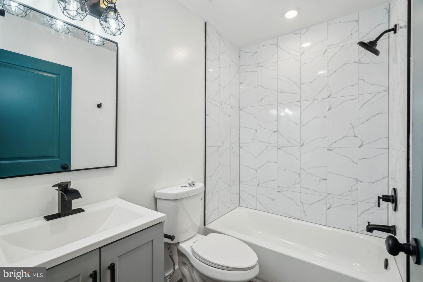 2632 N 11th St #2 Property Photo 6