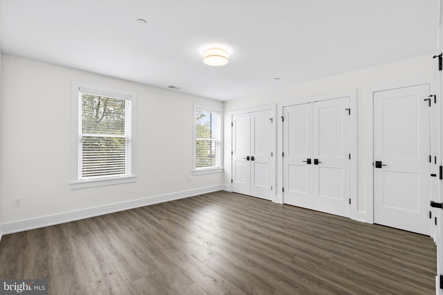 2144 Lombard Property Photo 5