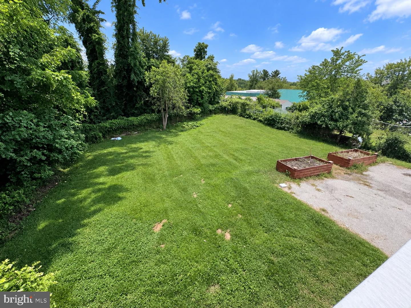 6797 Lawnton St Property Photo 11