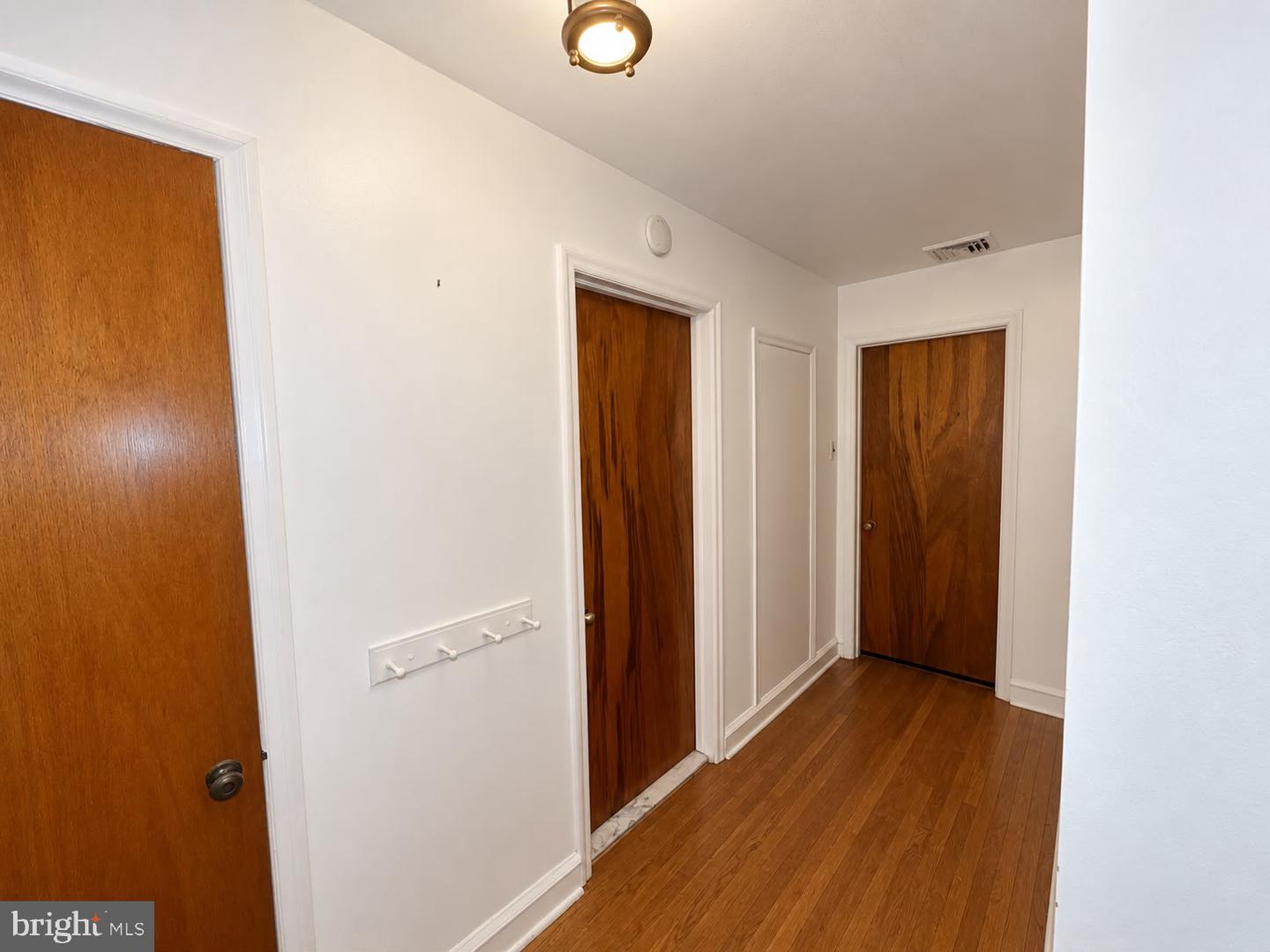 6797 Lawnton St Property Photo 15