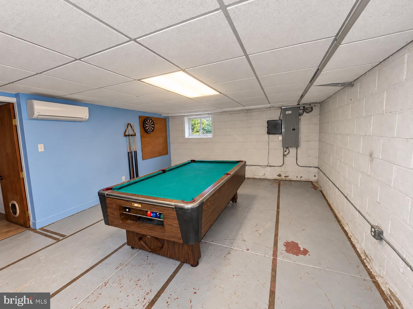 6797 Lawnton St Property Photo 20