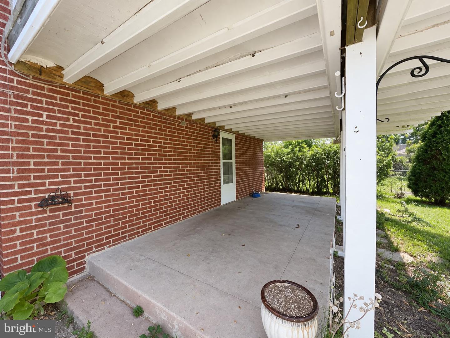 6797 Lawnton St Property Photo 27