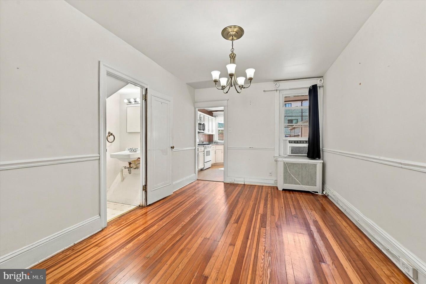 4614 Pechin St Property Photo 4