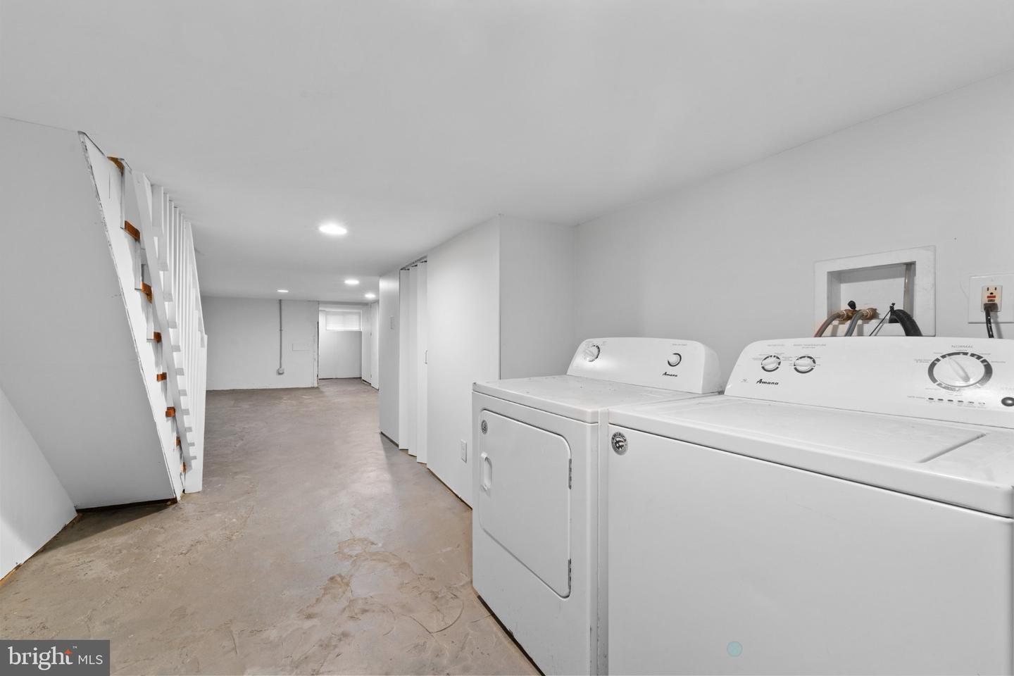1323 S 30th St Property Photo 9