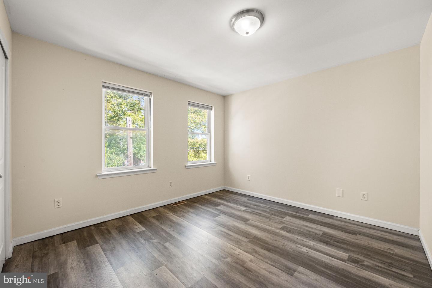 1240 45th #b Property Photo 21