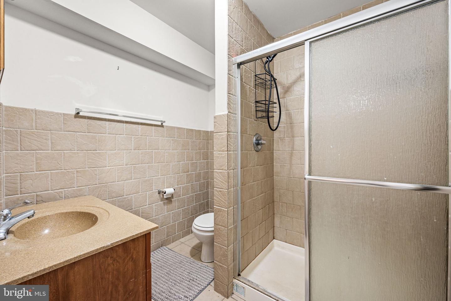 1240 45th #b Property Photo 23