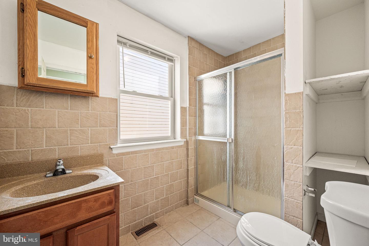 1240 45th #b Property Photo 27