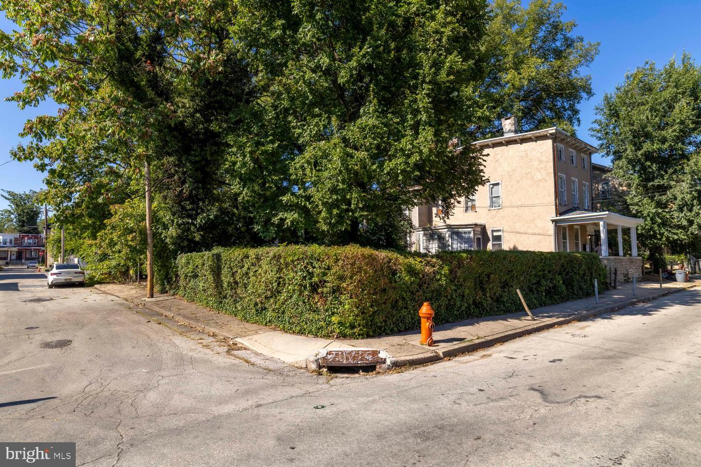 149 E Herman St Property Photo 4