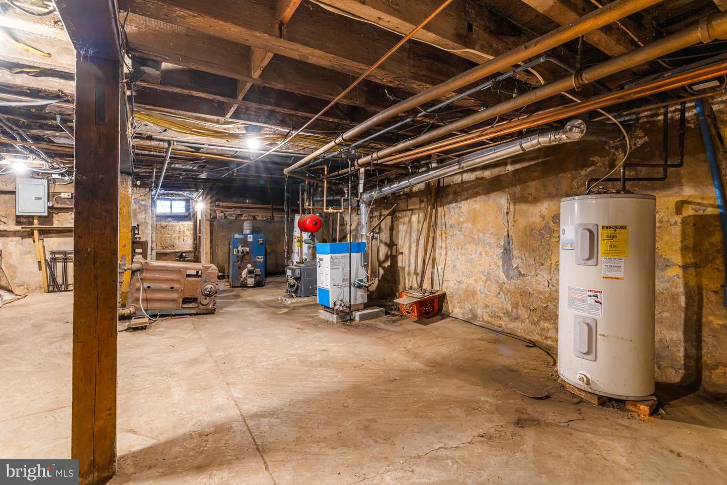 149 E Herman St Property Photo 34