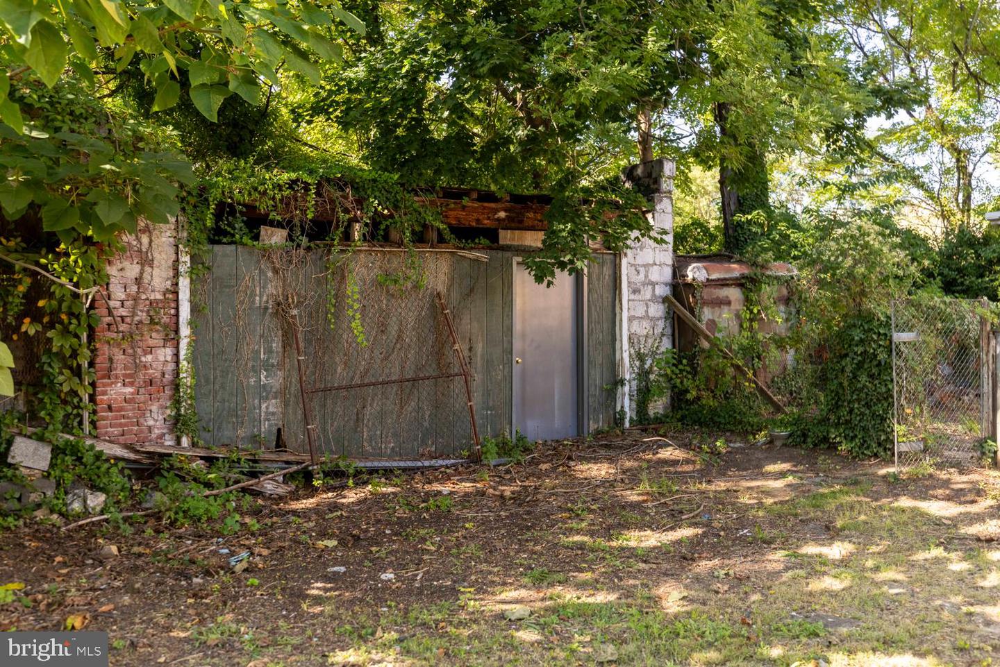 149 E Herman St Property Photo 39
