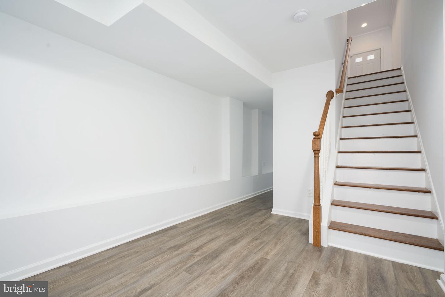 1014 S Cleveland St Property Photo 19
