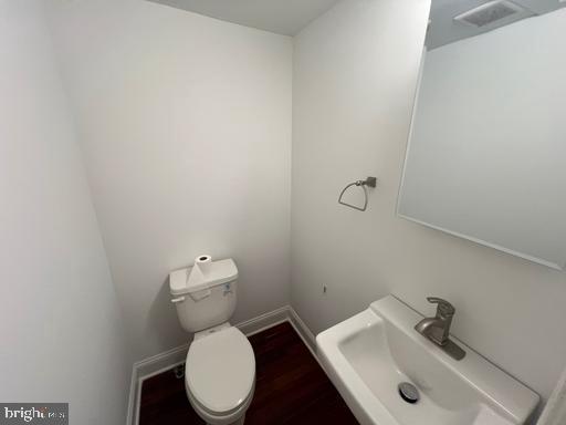 3228 W Diamond St #3 Property Photo 4
