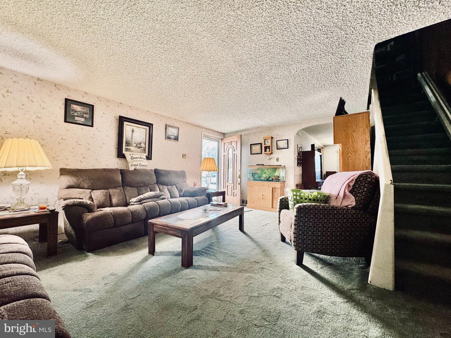 8 Shipley Pl Property Photo 2