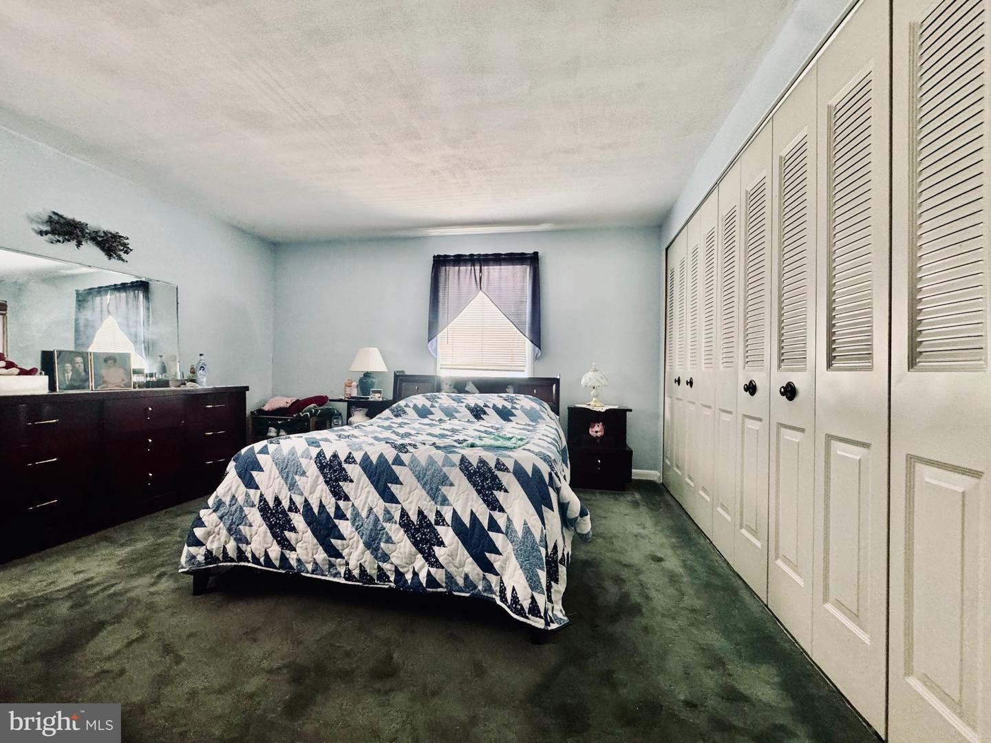 8 Shipley Pl Property Photo 9