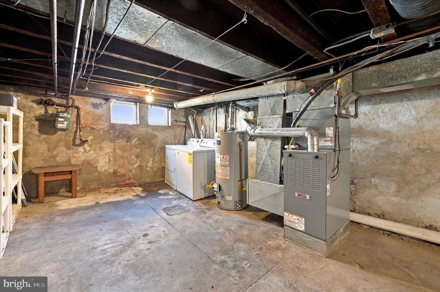 1208 Tree St Property Photo 27