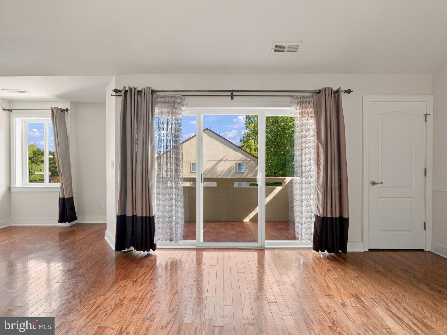 1630-90 Welsh Rd #30d Property Photo 8
