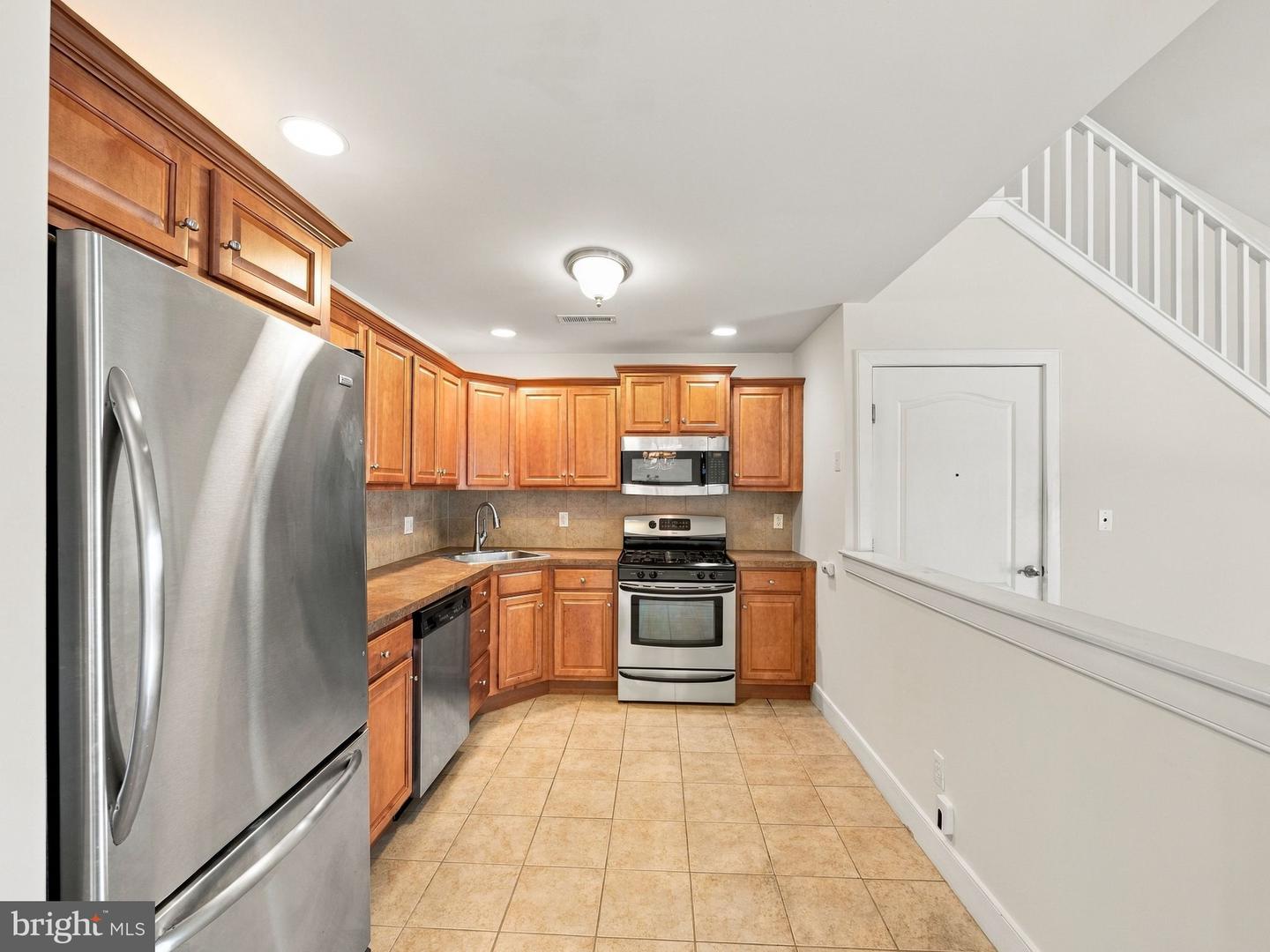 1630-90 Welsh Rd #30d Property Photo 11
