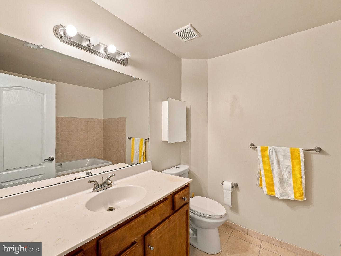 1630-90 Welsh Rd #30d Property Photo 24
