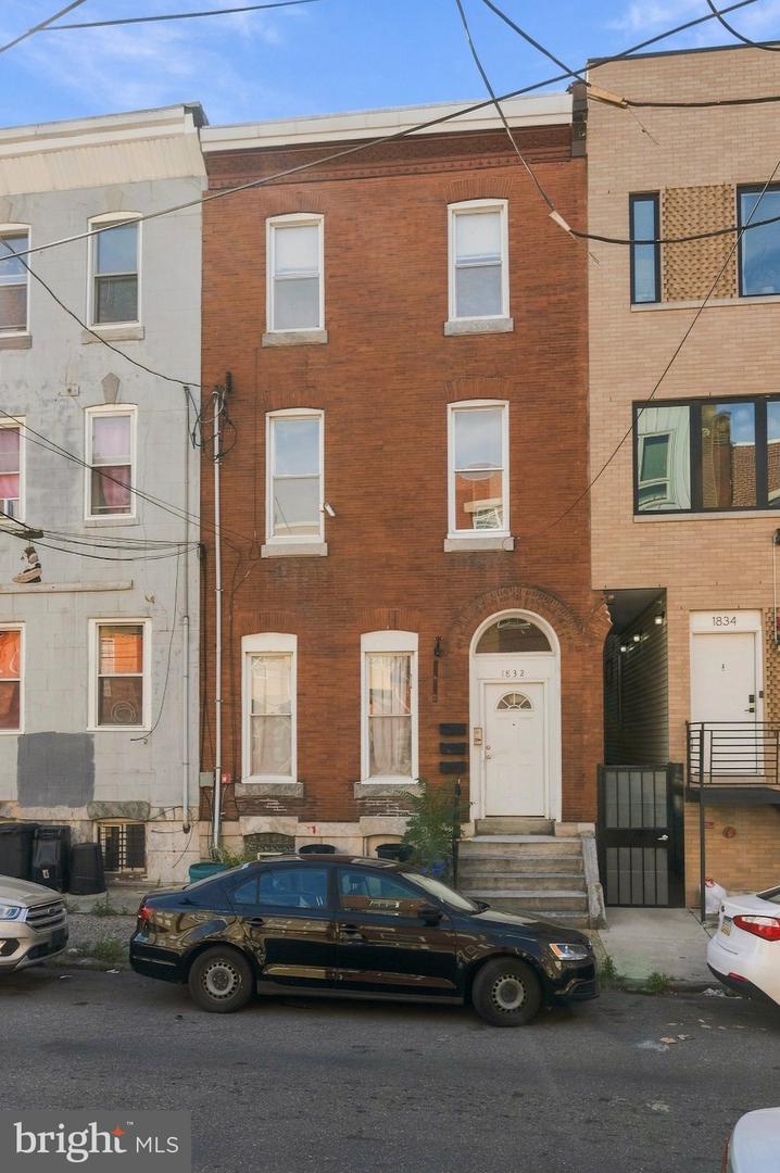 1832 N 18TH ST #C Property Photo 1