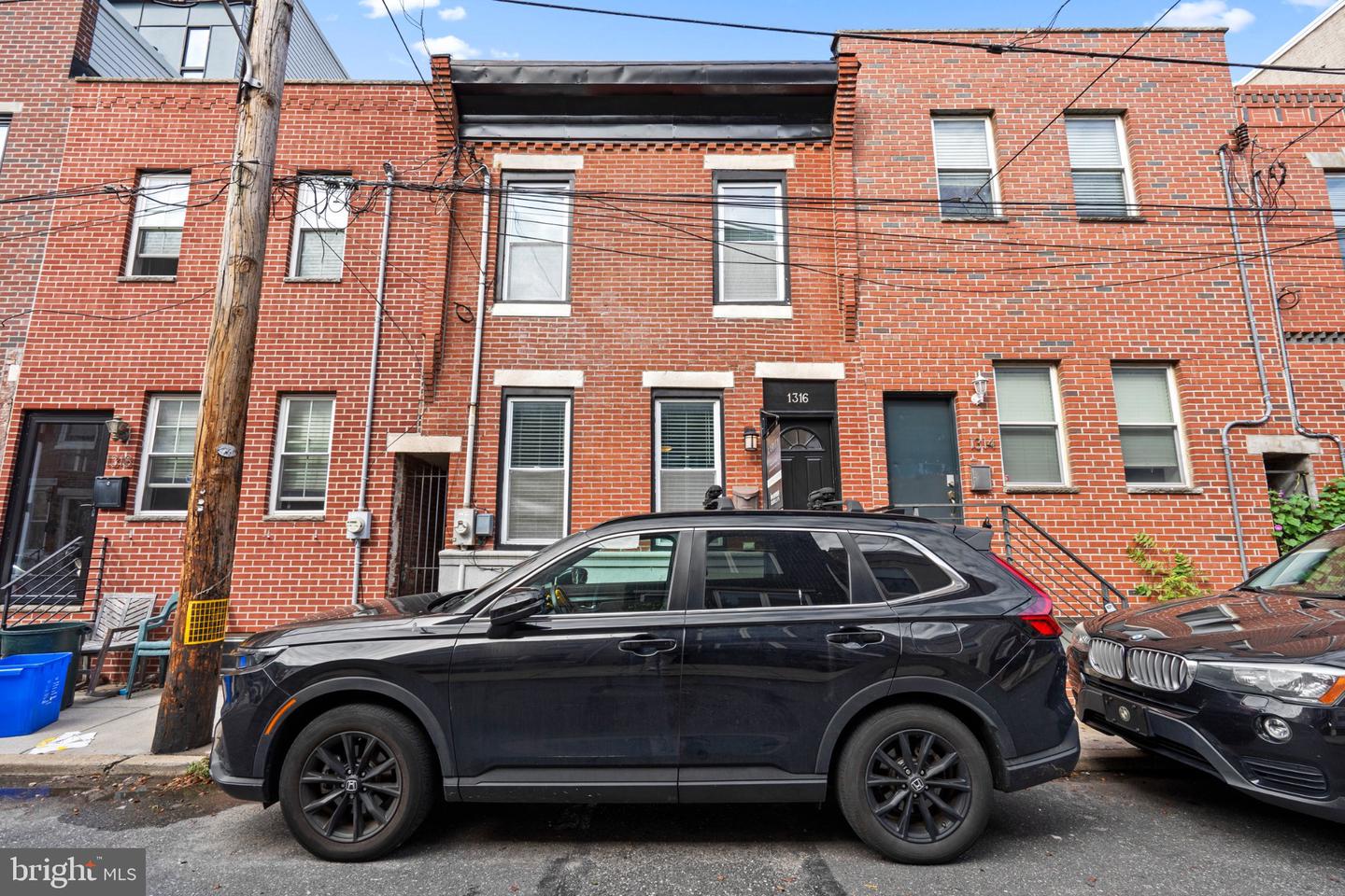 1316 S Opal St Property Photo 4