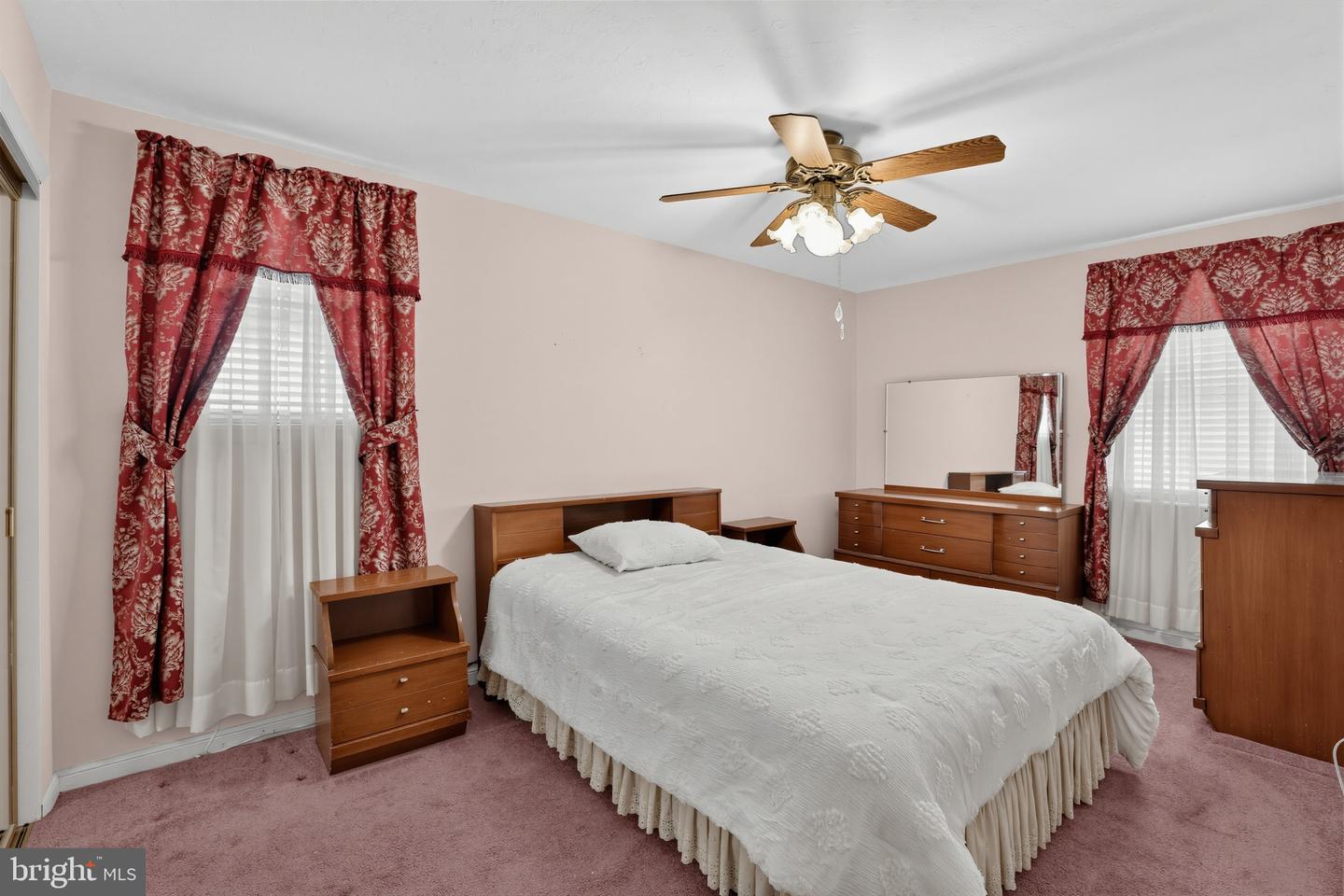 2131 Oakmont St Property Photo 11