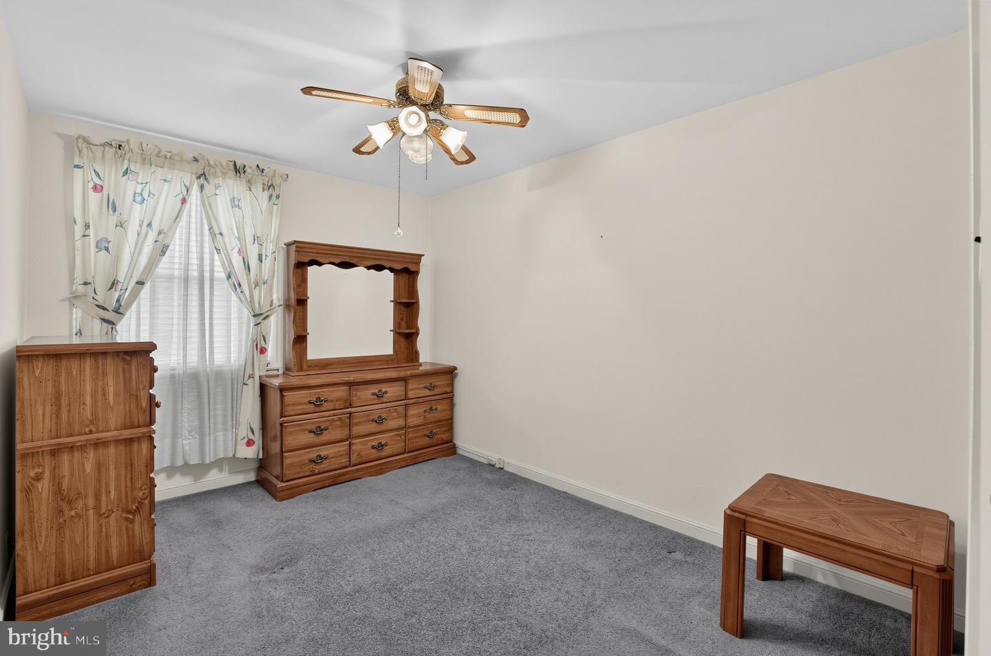2131 Oakmont St Property Photo 16