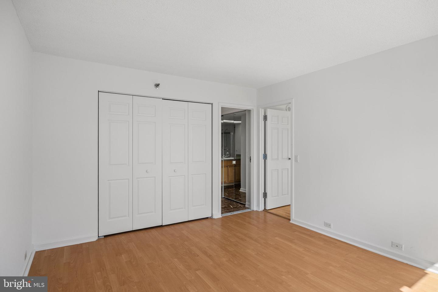 2001 Hamilton St #2004 Property Photo 11