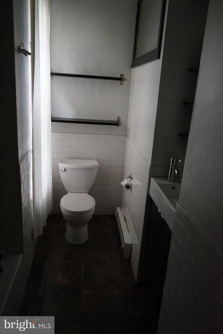 1913 Page St ##1 Property Photo 14