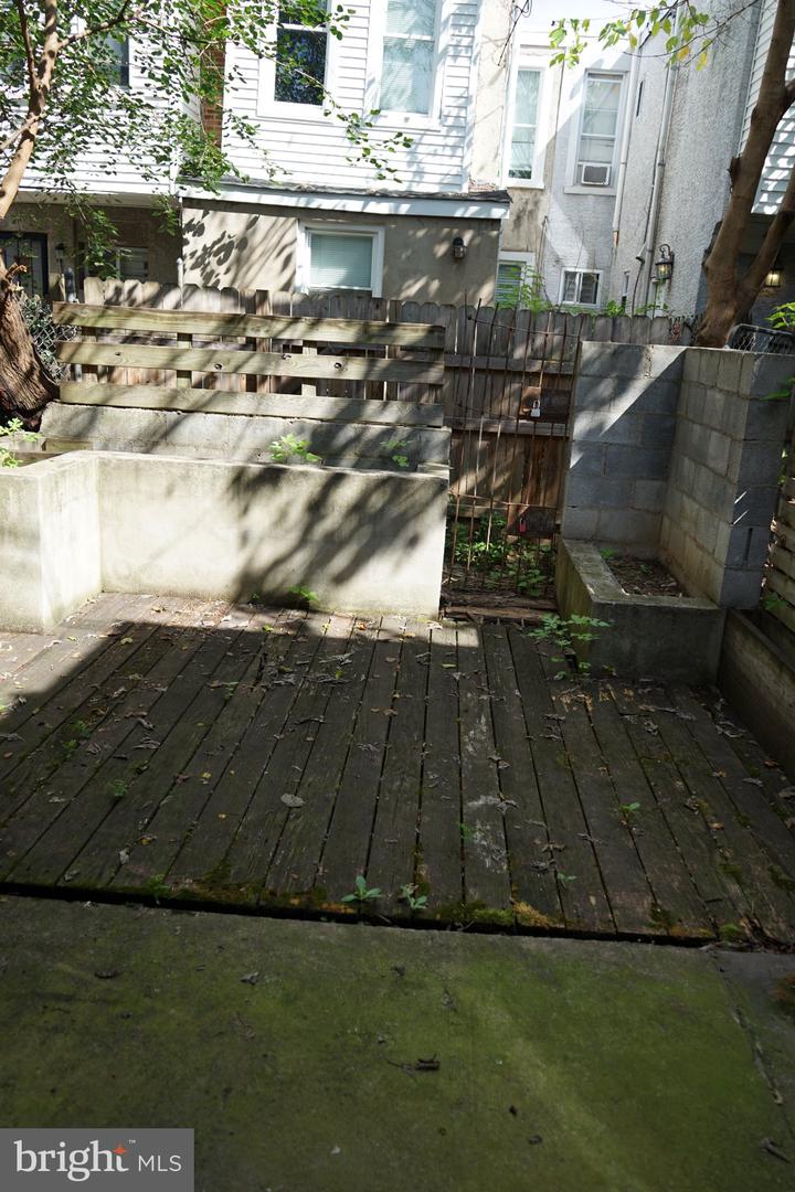 1913 Page St ##1 Property Photo 28