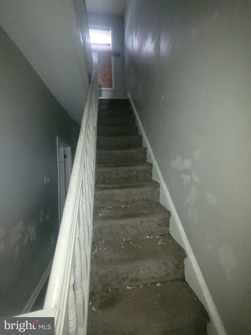 4147 Cambridge St Property Photo 14
