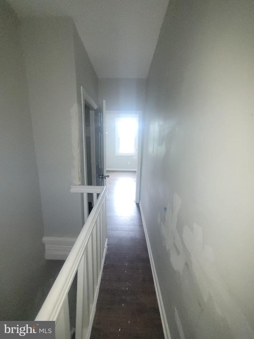 4147 Cambridge St Property Photo 16
