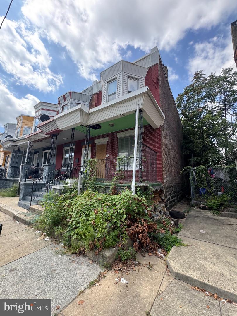 210 S Millick St Property Photo 1