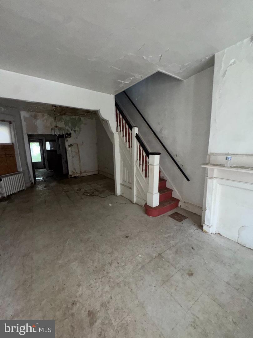 210 S Millick St Property Photo 3
