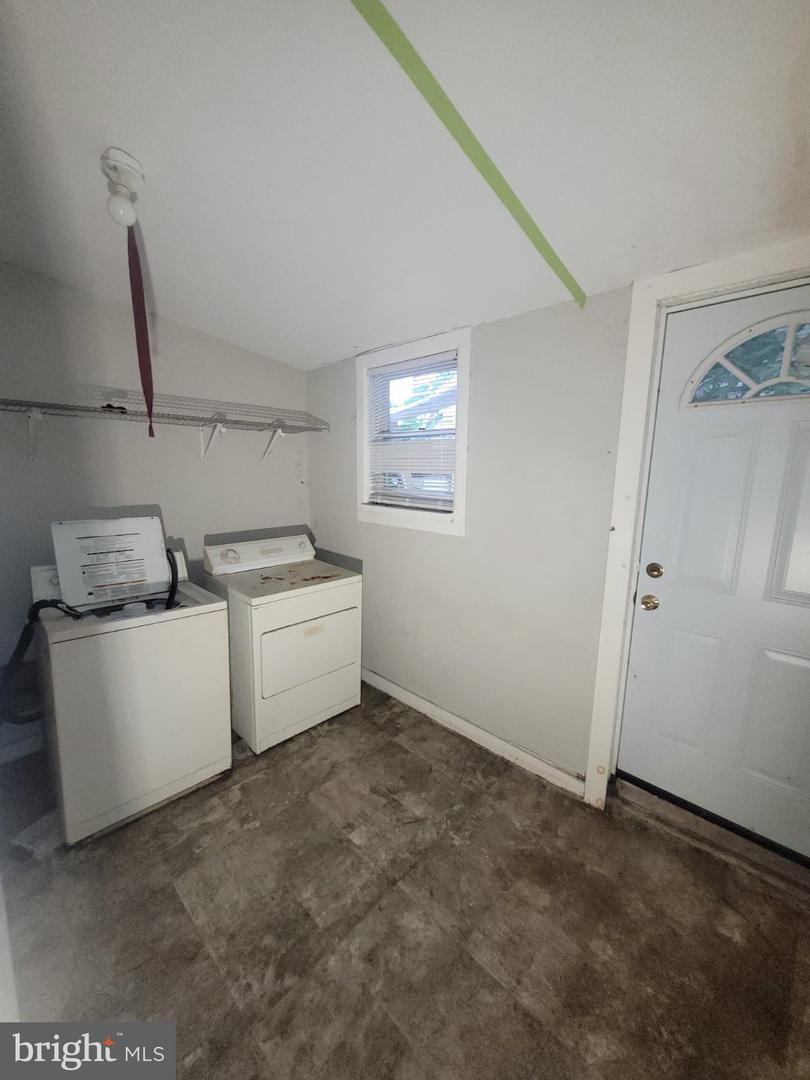 4281 Leidy Ave Property Photo 6