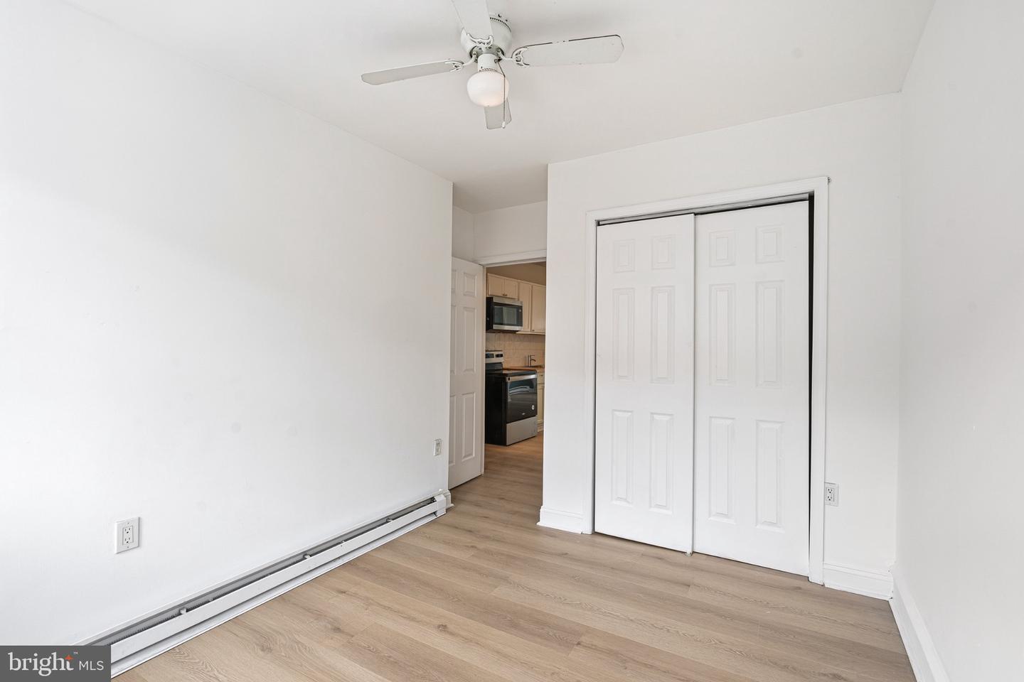 5957 Belmar St Property Photo 13