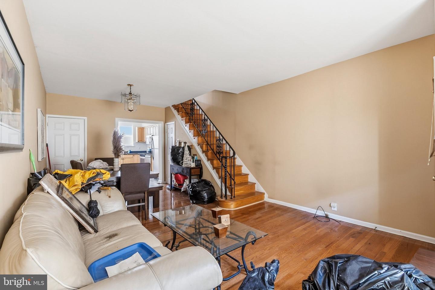 2319 S Bouvier St Property Photo 9