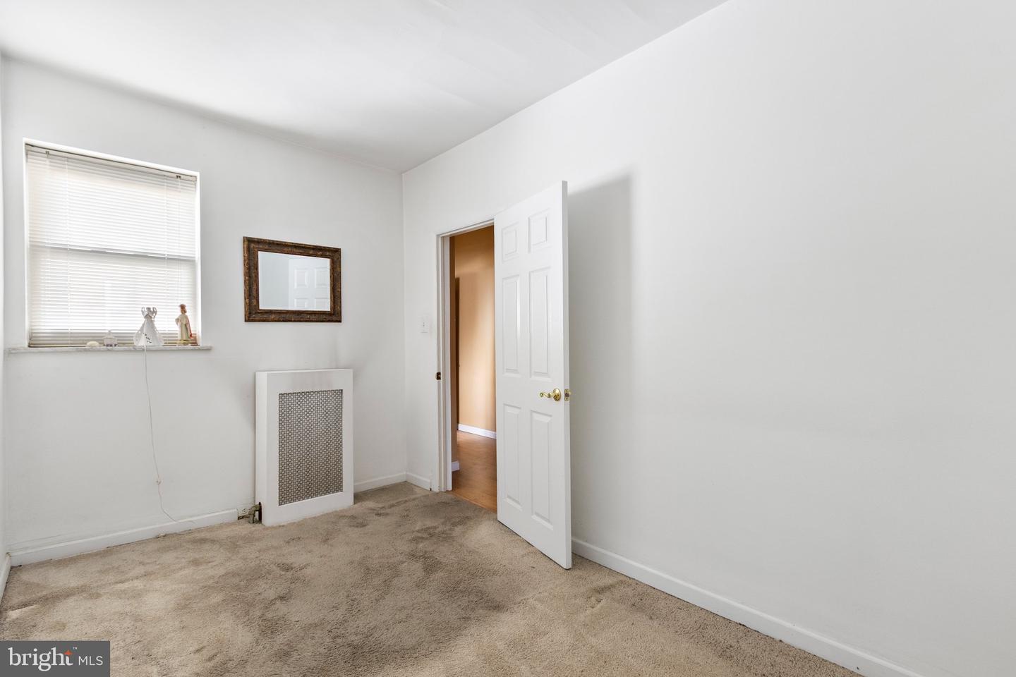 2319 S Bouvier St Property Photo 25