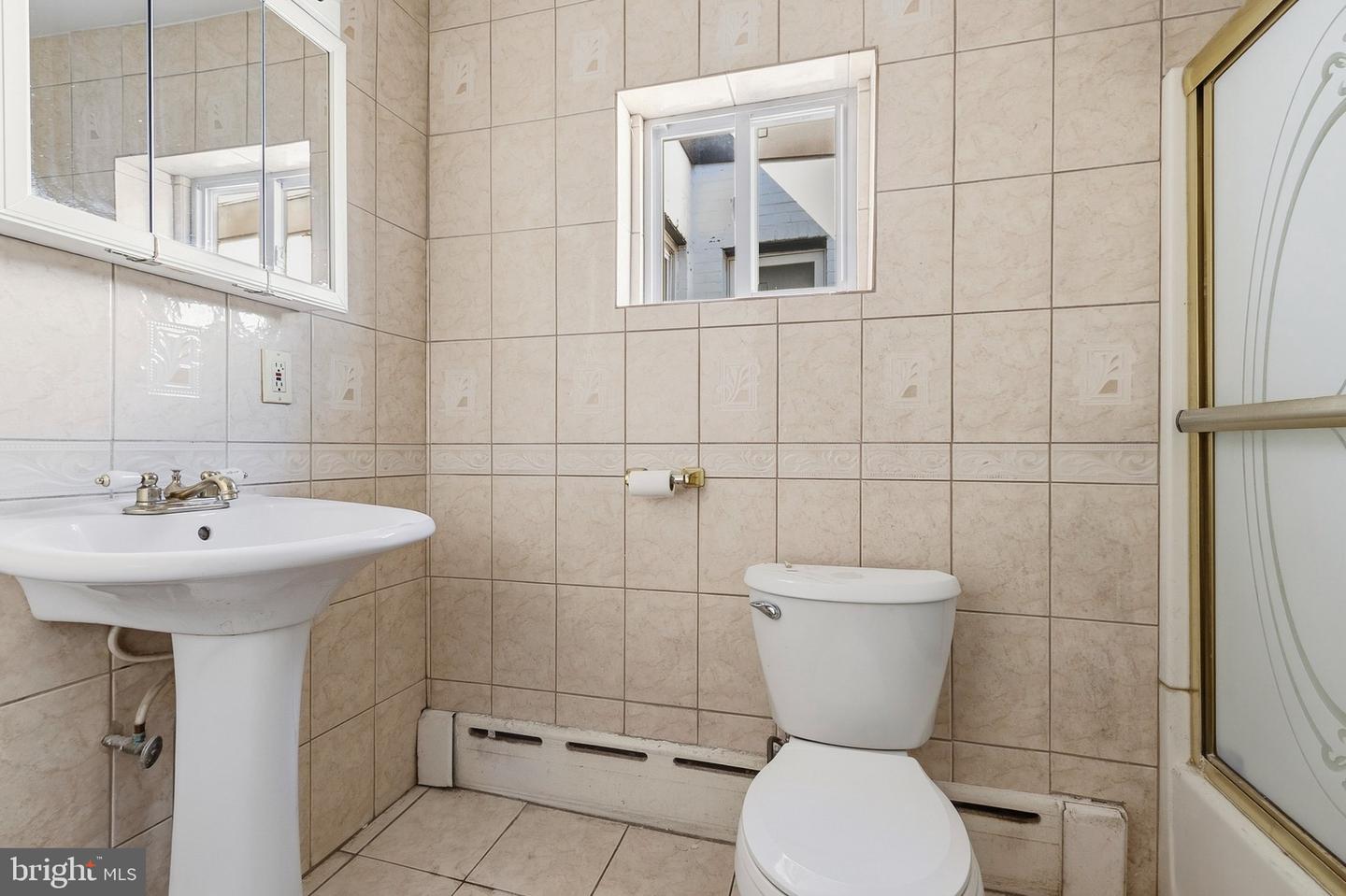 2319 S Bouvier St Property Photo 31