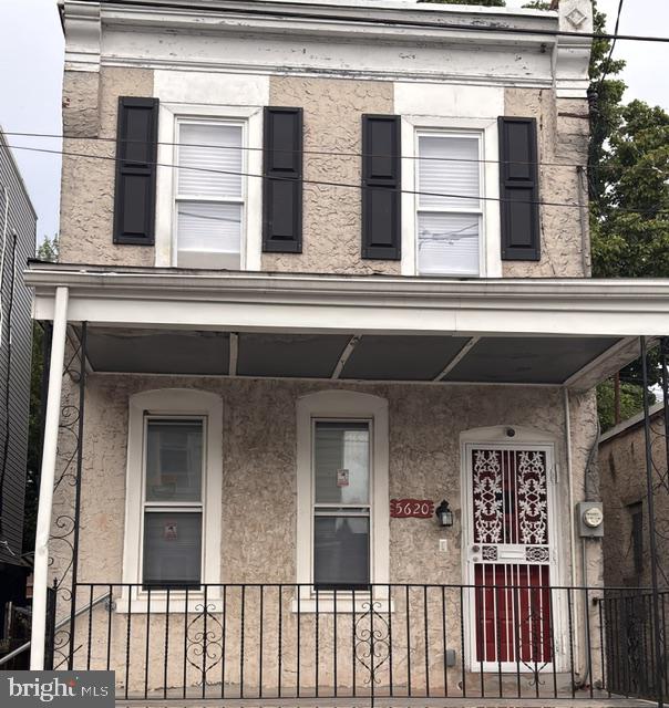 5620 Devon St Property Photo 1