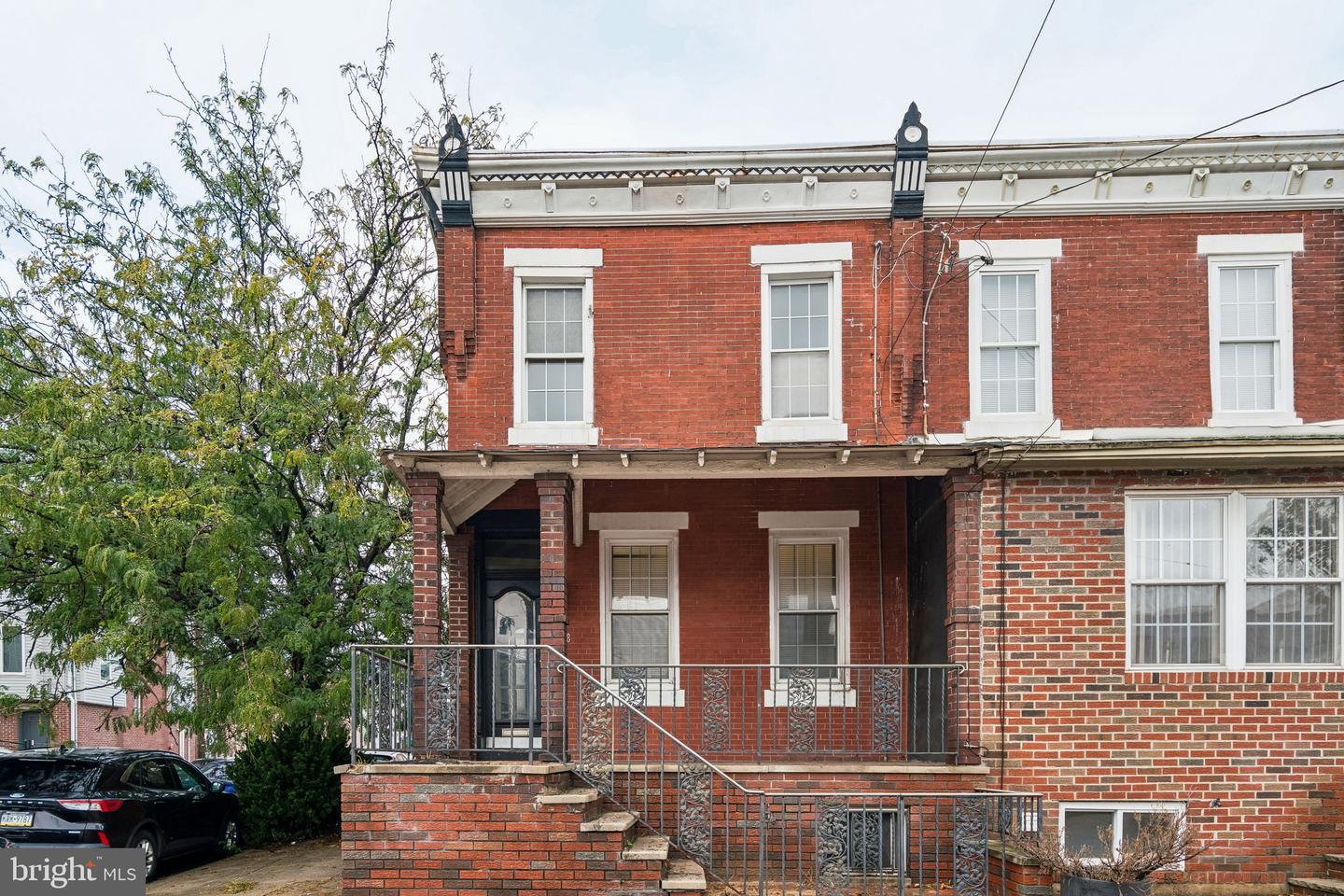 1948 E MOYAMENSING AVE Property Photo 1