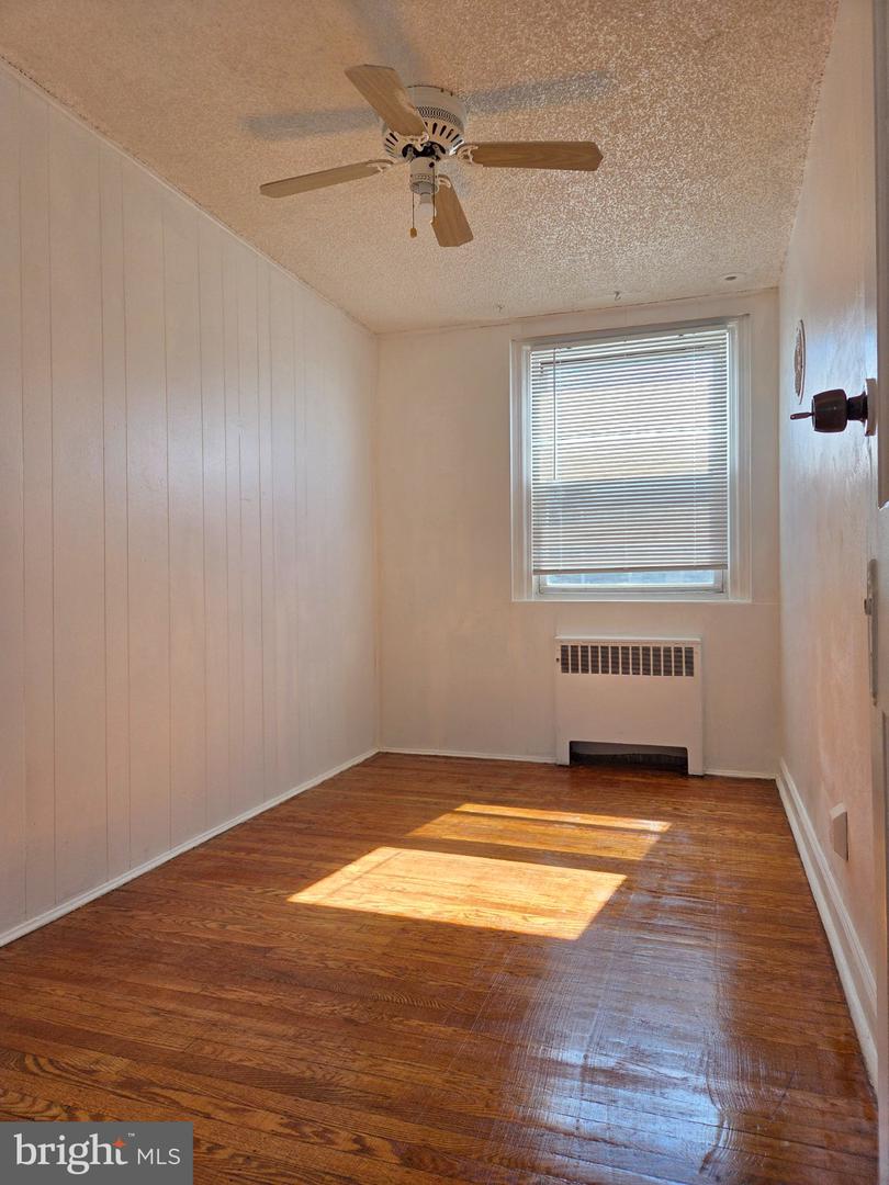 1244 Robbins St Property Photo 10